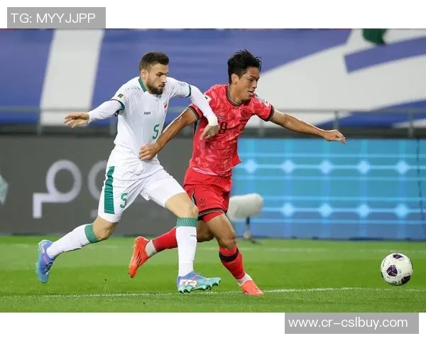 英媒报道卡拉菲奥里因髋部伤缺席下轮世预赛独自训练