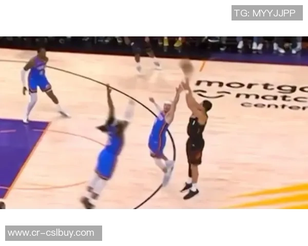 布克期待与雷霆的较量认为这是球队实力的真实考验